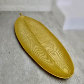 115036 FOLHA MADEI. DOURADA DECORATIVA 59CM CX