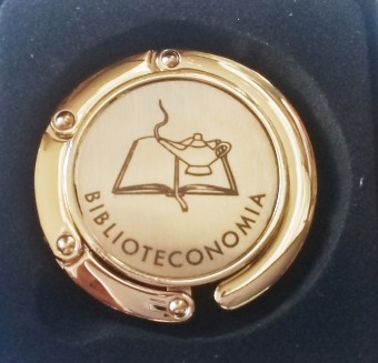 99978 prendedor de bolsa biblioteconomia