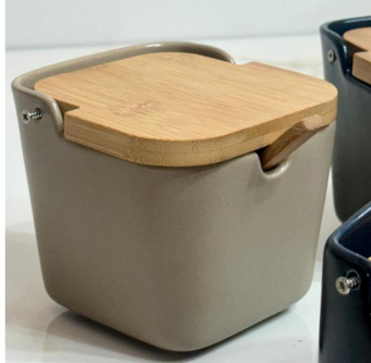 18035  SALEIRO TAMPA COLHER BAMBU AREIA CERAMICA