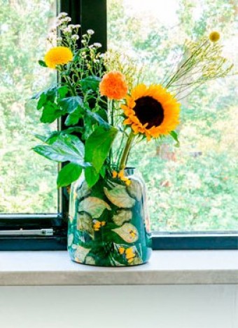 170208 VASO DE METAL LAMMIE BEE GREEN 19X25 CM