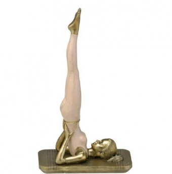 257-448 MULHER YOGA DECORATIVA