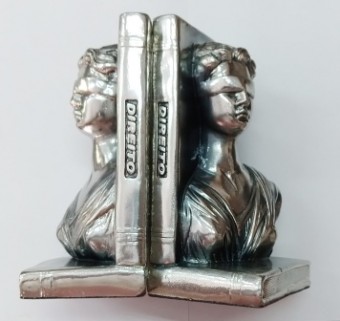 5571 APARADOR BUSTO DEUSA TEMIS - PR