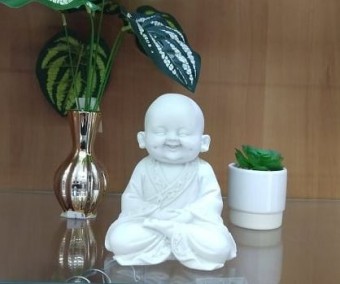 0504 Monge Sorriso Meditando