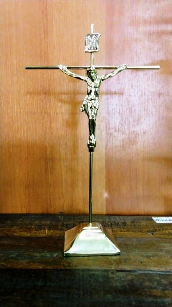 10C CRUCIFIXO DE CRISTO 23 CM