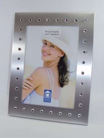P3028 pt. retr. alum.13 x 18 diamantes