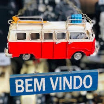 1504A-7788A - ENFEITE DE METAL EM FORMA DE COMBI - TAMANHO: 26x3.5x30CM