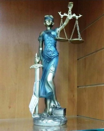 239-080 DAMA DA JUSTICA DECORATIVA