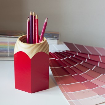 PIVM01.3273.LIS SUPORTE DE PINUS VERMELHO