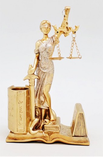 5223 DAMA DA JUSTICA 