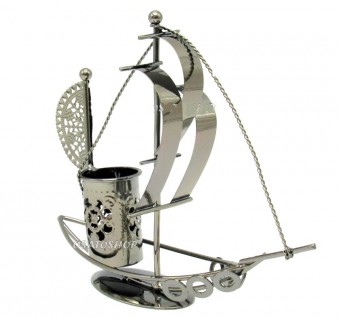 J040C OBJETO DE ORNAMENTACAO DE METAL