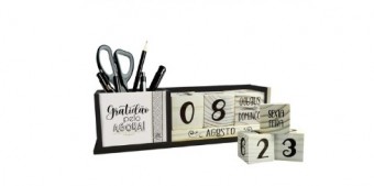 P19472 CALENDÁRIO PERMANENTE COM PORTA LÁPIS GRATIDÃOPELO AGORA 8X27,5X6,5