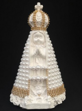 APB-ZOB N SRA APARECIDA PER/ BABY BRANCA