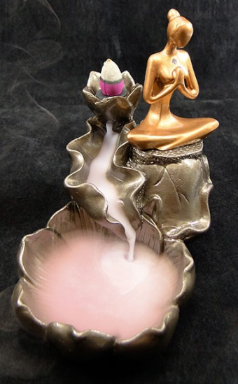 42-201 Incensário Cascata Flores Com Yoga 13x10cm