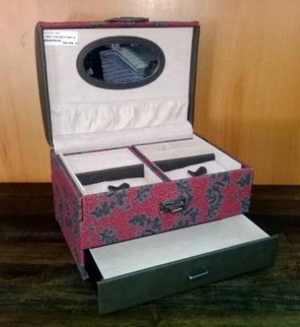 (153042) DYY28 MALETA PORTA JOIA